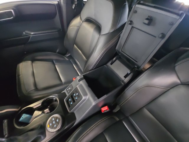 Certified 2025 Ford Bronco Badlands AWD/4WD image 27
