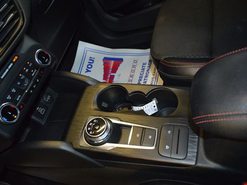 Used 2025 Ford Escape ST-Line Select AWD/4WD image 20