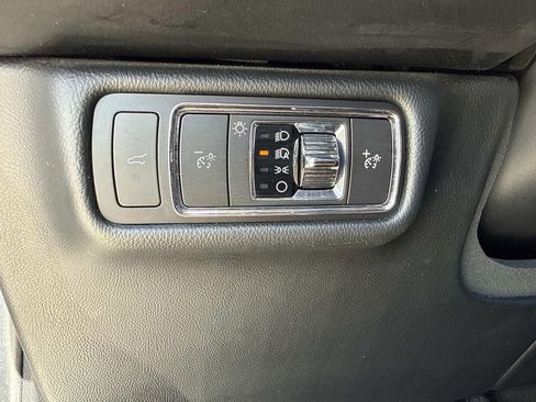 Certified 2022 Lincoln Aviator Reserve AWD/4WD image 32