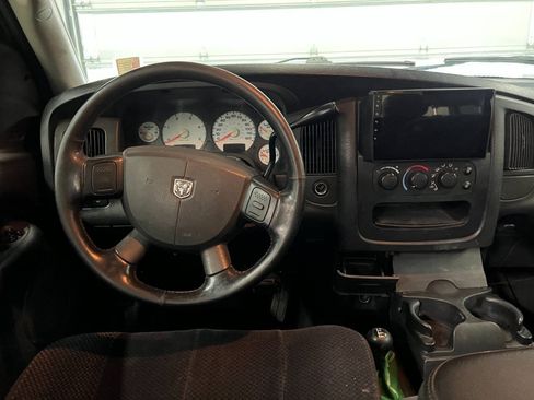 Used 2005 Dodge Ram 2500 Truck SLT w/ Quad Cab Big Horn Value Group AWD/4WD image 8