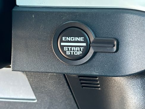 New 2026 Ford Bronco Heritage Edition AWD/4WD image 30