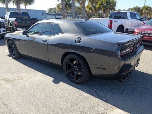 Used 2023 Dodge Challenger SRT Hellcat image 6