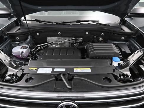 New 2026 Volkswagen Atlas Peak Edition image 15