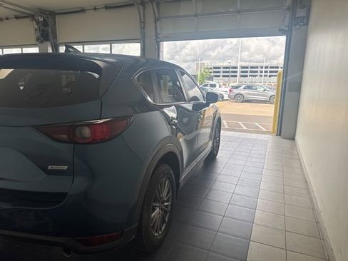 Used 2018 MAZDA CX-5 Sport FWD image 6