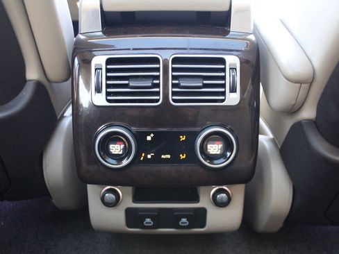 Used 2022 Land Rover Range Rover P525 Westminster Edition image 37