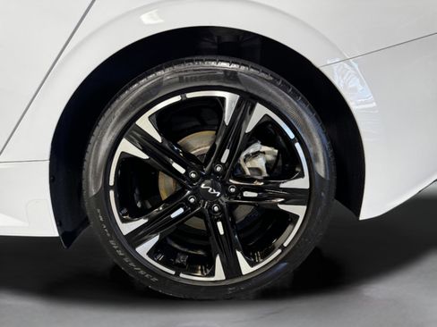 Used 2023 Kia K5 GT-Line image 48