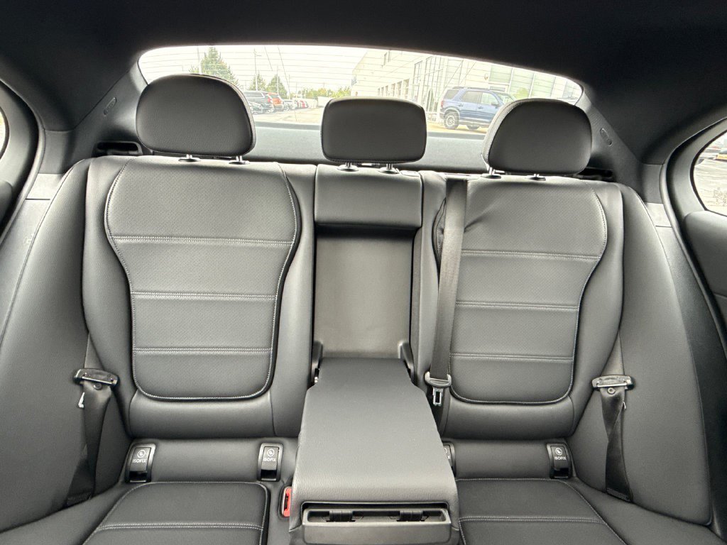 Used 2026 Mercedes-Benz C 300 Sedan image 20