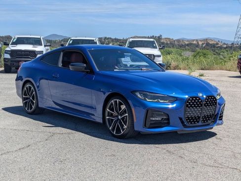 Used 2024 BMW 430i Coupe w/ M Sport Package image 3