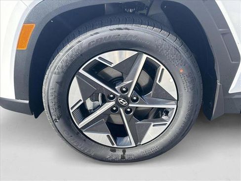 New 2025 Hyundai Tucson SEL image 10