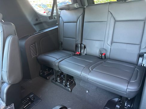 New 2026 GMC Yukon XL Denali w/ Sun & Power Step Package image 15