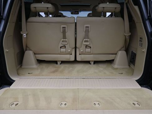 Used 2015 Lexus LX 570 4WD image 23