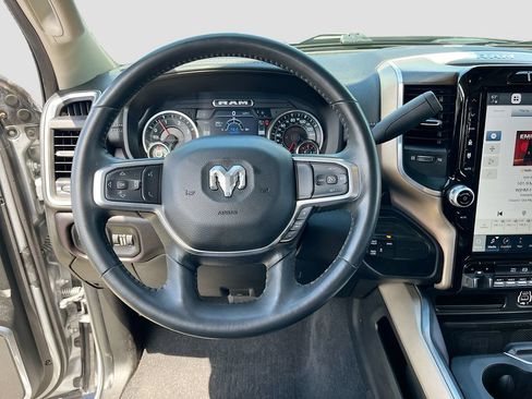 Used 2023 RAM 3500 Laramie AWD/4WD image 11