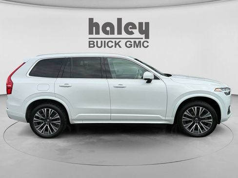 Used 2020 Volvo XC90 T5 Momentum w/ Protection Package Premier AWD/4WD image 6
