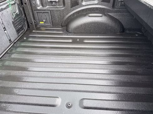 Used 2021 Ford F150 Lariat w/ Equipment Group 502A High AWD/4WD image 15