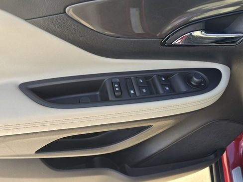 Used 2020 Buick Encore Preferred image 16