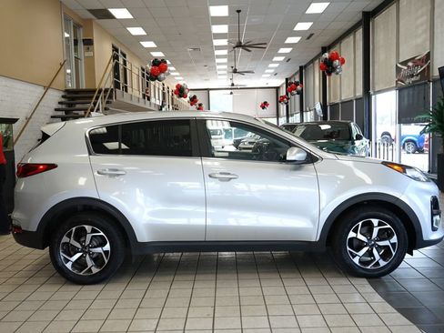 Used 2020 Kia Sportage LX FWD image 16