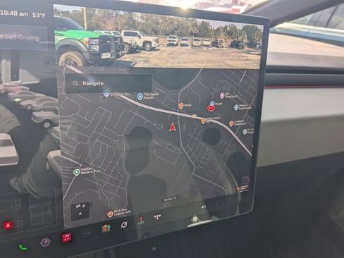 Used 2024 Tesla Cybertruck AWD Crew Cab image 22