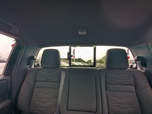 Used 2025 Nissan Frontier Pro-X RWD image 21
