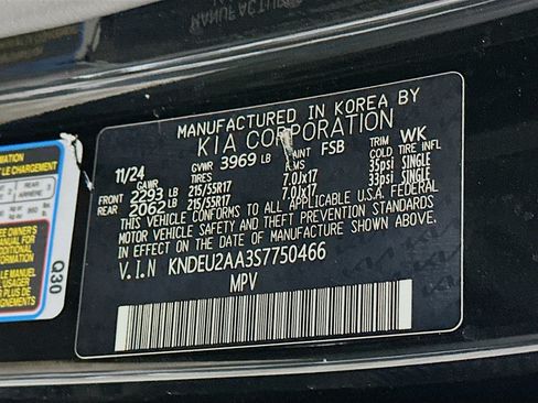 Used 2025 Kia Seltos S image 12