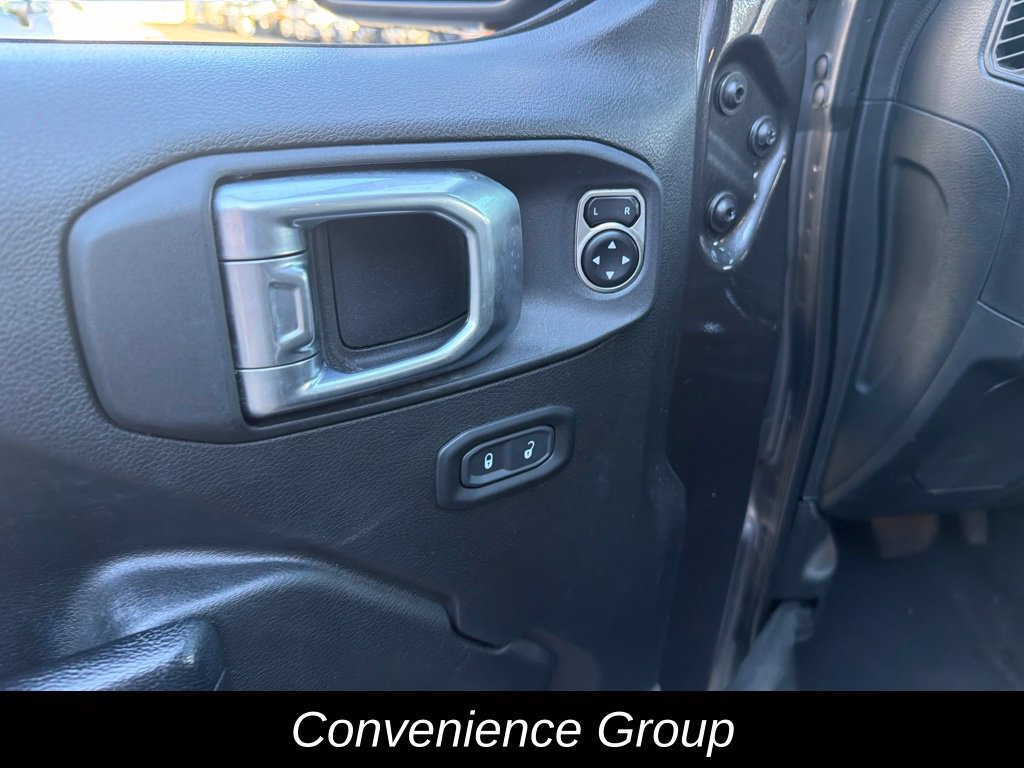 Used 2024 Jeep Wrangler Unlimited w/ Convenience Group AWD/4WD image 14