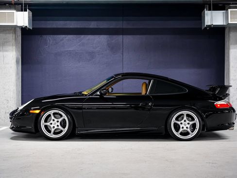 Used 2003 Porsche 911 Carrera 4S AWD/4WD image 7