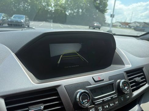 Used 2015 Honda Odyssey EX image 28