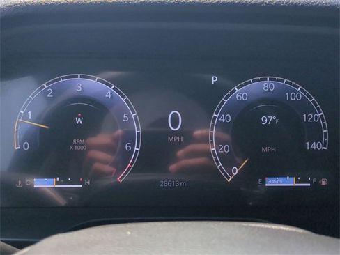 Used 2024 Jeep Grand Cherokee L Limited image 11