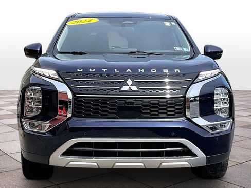 Used 2024 Mitsubishi Outlander SE AWD/4WD image 3