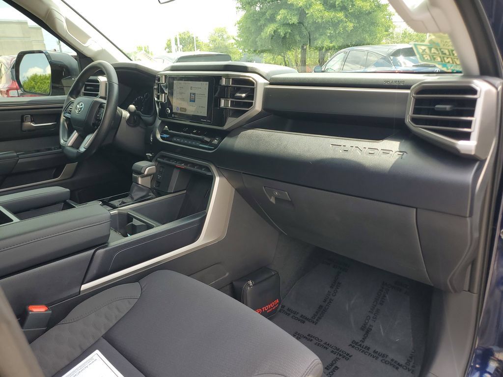 Used 2024 Toyota Tundra SR5 w/ SR5 Convenience Package AWD/4WD image 4