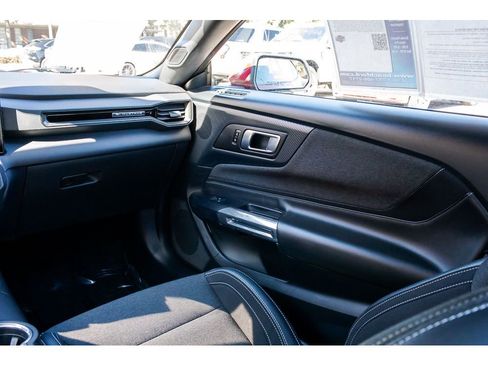 Used 2024 Ford Mustang Coupe image 13