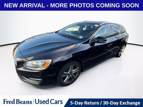 Used 2015 Volvo V60 T5 Premier image 4