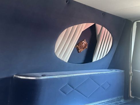 Used 1997 Cadillac De Ville Limousine image 16