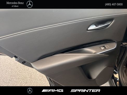 Used 2024 Cadillac XT4 Luxury w/ Cold Weather Package image 20