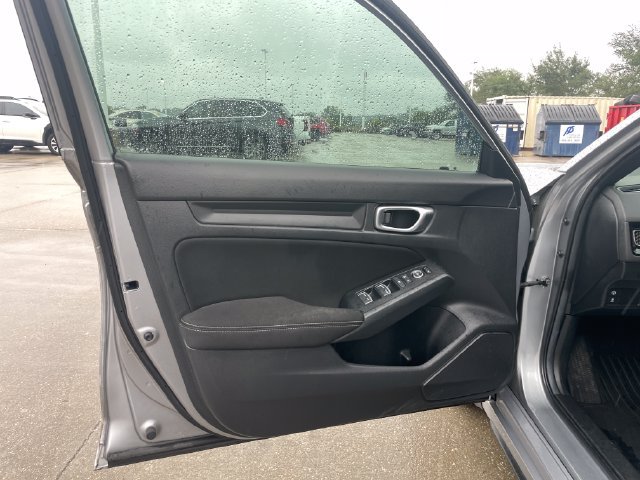 Used 2023 Honda Civic Sport image 20