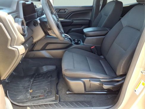 Used 2023 Chevrolet Colorado Trail Boss w/ Advanced Trailering Package image 11