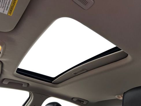 Used 2010 Mercury Milan Premier image 20