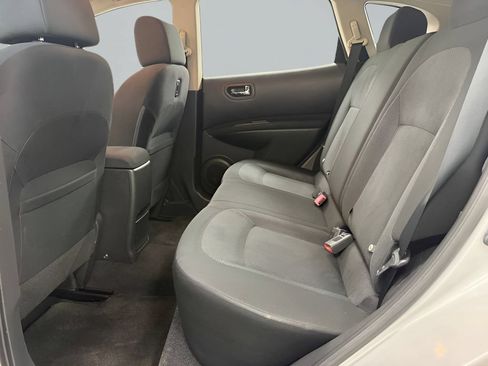 Used 2014 Nissan Rogue S w/ Convenience Package FWD image 13