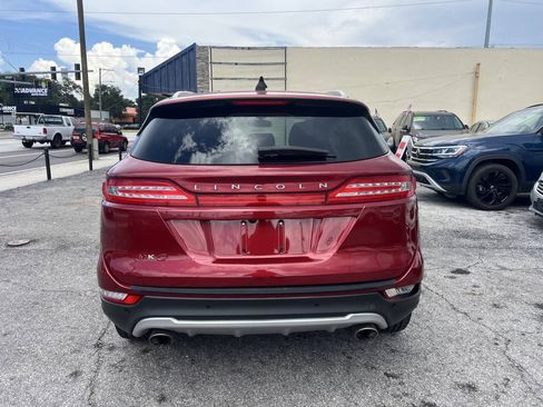 Used 2017 Lincoln MKC Premiere FWD image 6