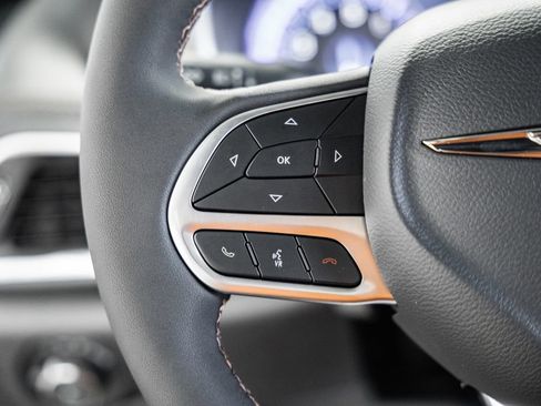 New 2026 Chrysler Pacifica Pinnacle image 27