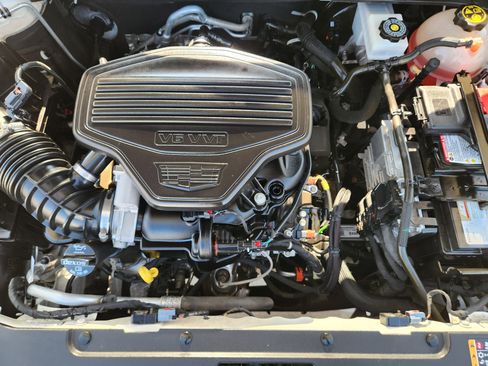 Used 2021 Cadillac XT6 Sport image 39