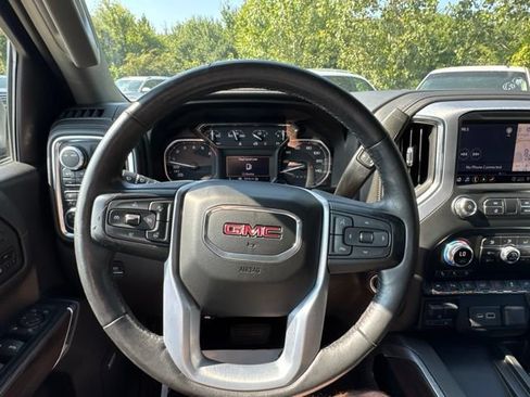 Used 2020 GMC Sierra 1500 SLT w/ SLT Premium Plus Package AWD/4WD image 20