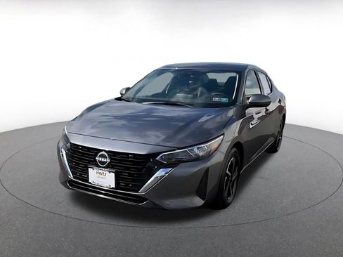 Used 2025 Nissan Sentra SV FWD image 6