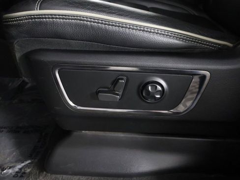 Used 2024 RAM 1500 Limited w/ Body Color Bumper Group AWD/4WD image 31