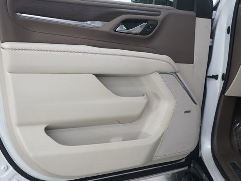 Used 2021 GMC Yukon Denali image 23