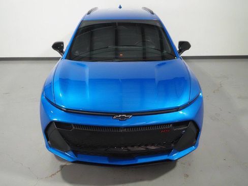 Used 2024 Chevrolet Equinox EV FWD RS w/2RS image 10