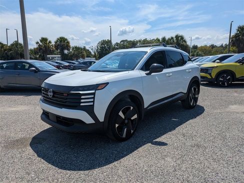 New 2026 Nissan Kicks SR image 7