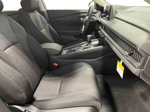 New 2025 Honda Accord SE image 27