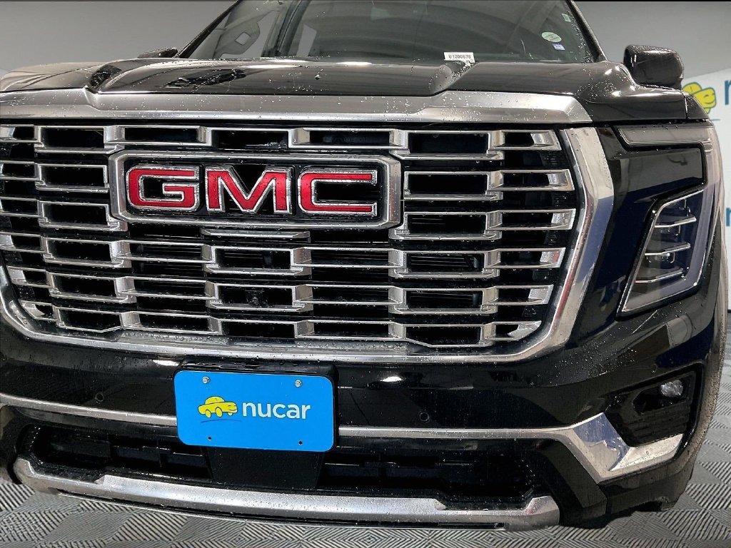 Used 2025 GMC Yukon Denali AWD/4WD image 31