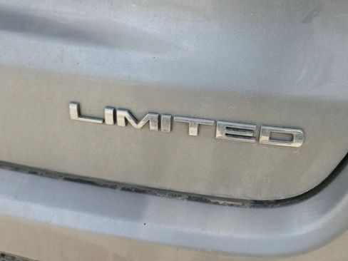 Used 2021 Jeep Compass Limited image 9