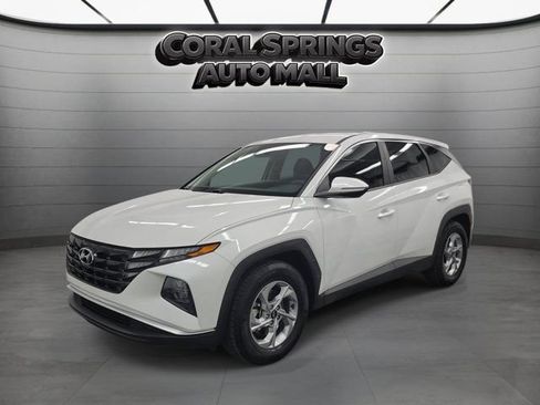 Used 2022 Hyundai Tucson SE FWD image 3